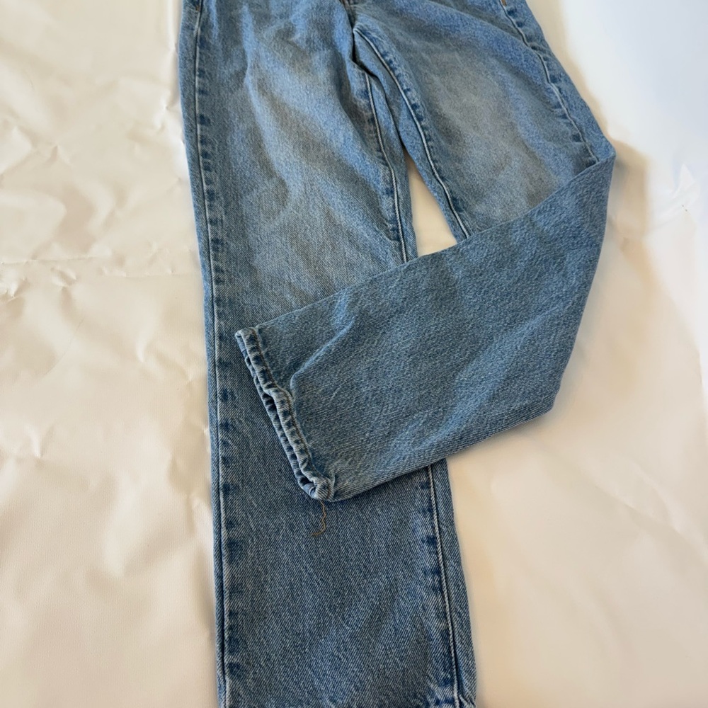 PacSun Blue Cropped Jeans